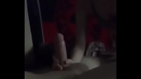 Nonton Sexy Slut Swallowing My Dick thumbnail