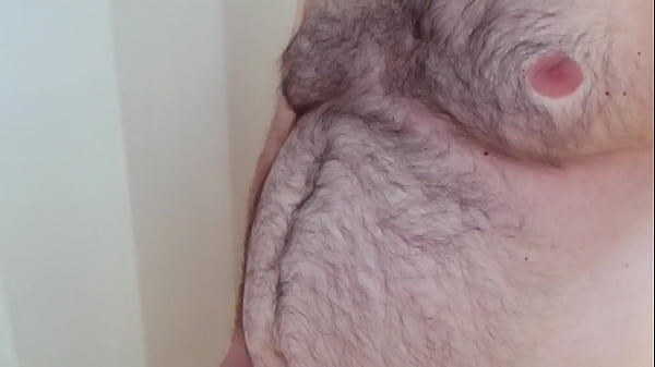 Play MP4 - Pissing on myself