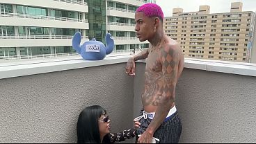 Play MP4 - Novinha de 18 aninhos fazendo uma visita &iacute;ntima por presidi&aacute;rio novinho tatuado