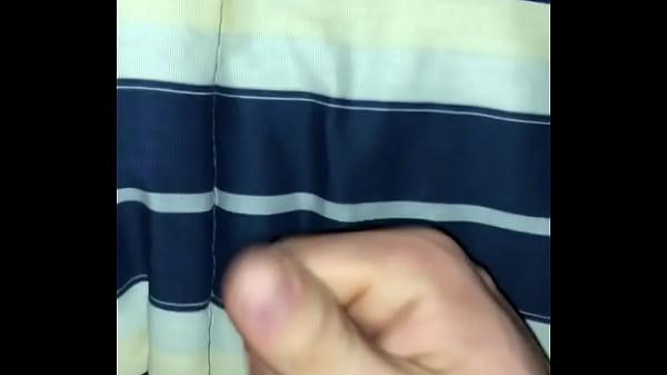 Nonton Masterbation Before Bed thumbnail