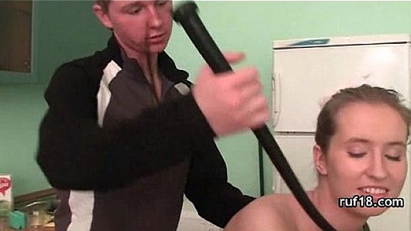 Nonton Tied Bitch Gets A. thumbnail