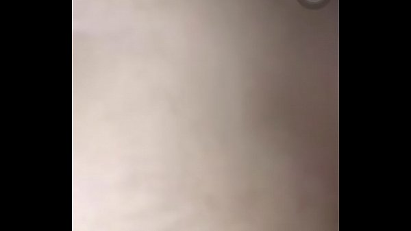 Mi vecina quiere leche_en la espalda