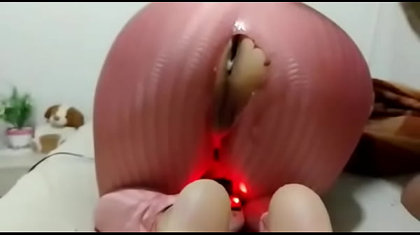 No cuzinho da gostosa delegging