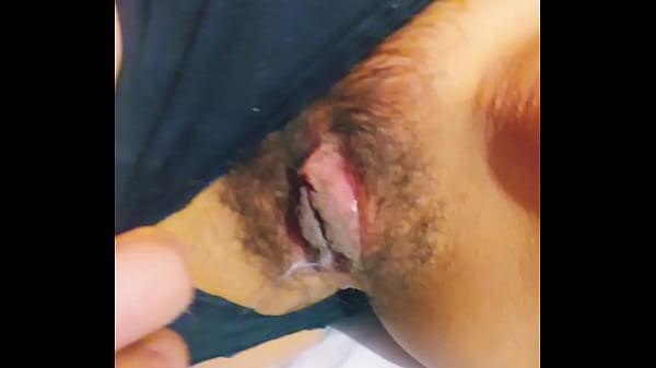 Explorando la_concha de mi cuñada