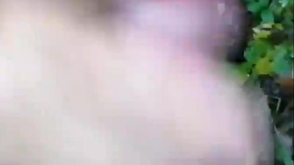 Passionate Brunette Sucking Cock and Pissing in theForest - Homemade