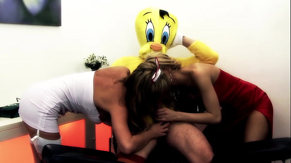 Who_Fucked_Roger Rabbit Tweety Byrd_never had it this good_Scene 6_4K