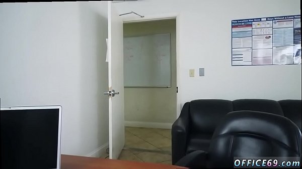 Guy gets drained by his straight pal gay Keeping The Boss Happy 