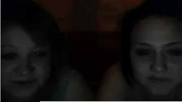 Girl showing boobs cam free amateur porn mobile 