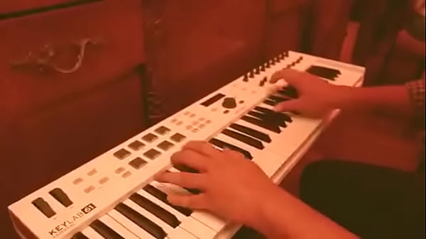 Nonton Cumbia Gay thumbnail