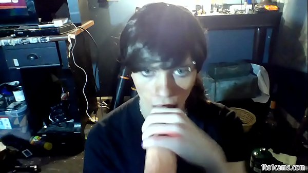 Melissa loves to_suck and_swallow - 1to1cams.com