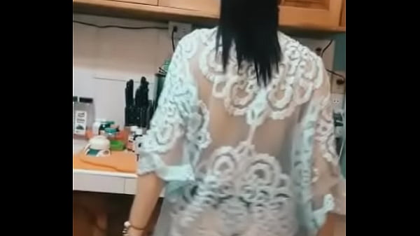 Yuse Cubanita en su casa 