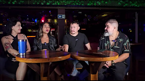 TopCast - Entrevistacom a Gostosa Gaby Oliveira e oTiago Oliveira_do CasalKlient