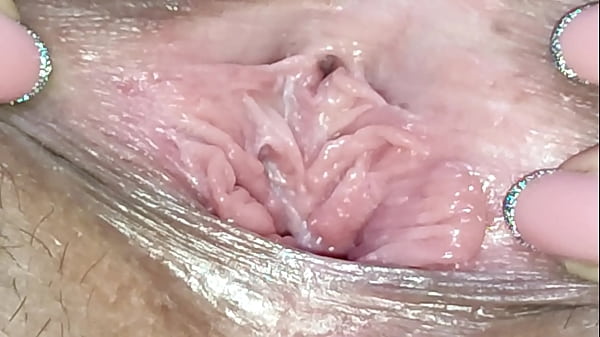 I masturbate and a toy helps me Lovense Lush 