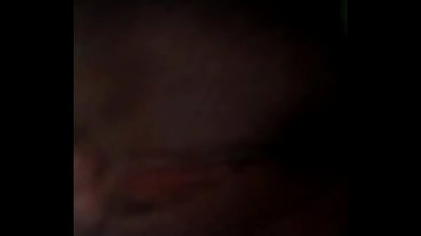 Play MP4 - A escondidas