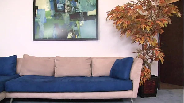 Nonton Amateur Redhead Delaine Fucks And Sucks Her Man On A Home Movie Tape thumbnail