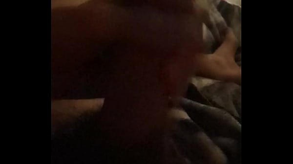 Cirkumsiced dick masturbate