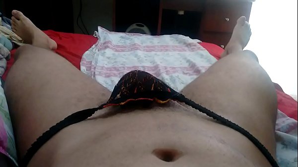 Brincando de calcinha 