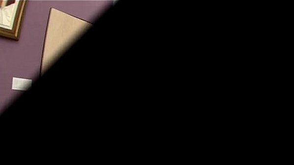 Nonton Brunette Fucked On Computer Chair thumbnail