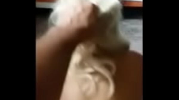 6498535_guzata plavusa razbija