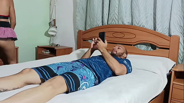 Nonton My Stepsister Loves To See My Clean Cock -100% Spanish. thumbnail