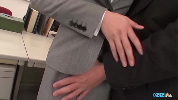 An office day is always suitable for engaging in oral sex since it is very acceptable