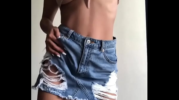 Nonton Se Imaginan Desnuda thumbnail