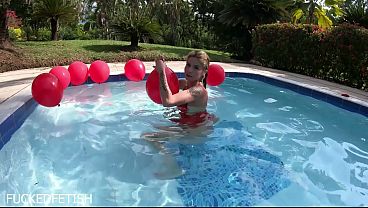 Pool San Valentine Day Ashlee Rose 772 thumbnail