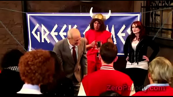 hottie gets_doggyfucked and_jizzed in porn parody