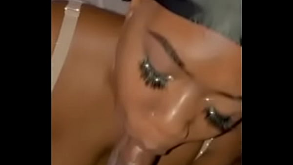 Play MP4 - How it started how it ended