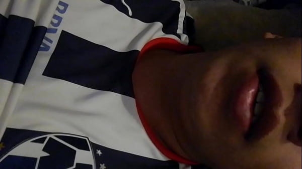 Nonton Una Buena Paja thumbnail