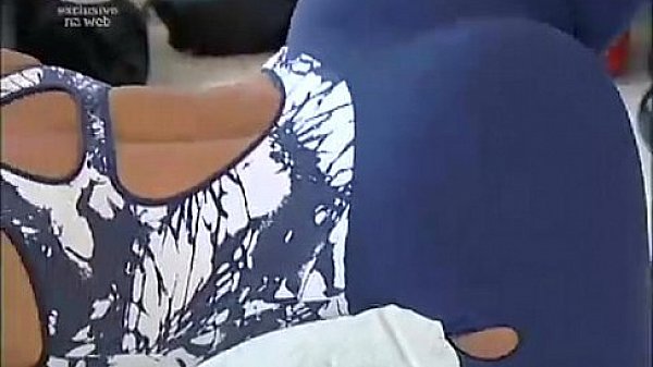 Gisele Ribelato - Gostosa malhando 