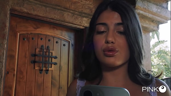 Play MP4 - Elena Spano an Italian cock and an American in the DP