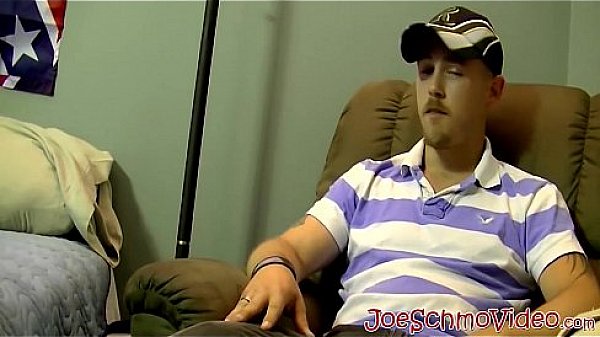 Inked amateur wanking and blowjob 