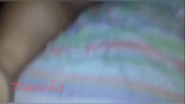 Punhetando gostoso at&eacute; tirar leite de pica 