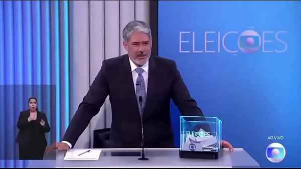 Velho socando verdades no cu do padre 