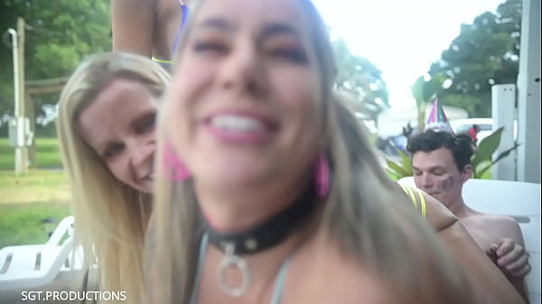 Play MP4 - my step brothers birthday came up and his GF broke up with him