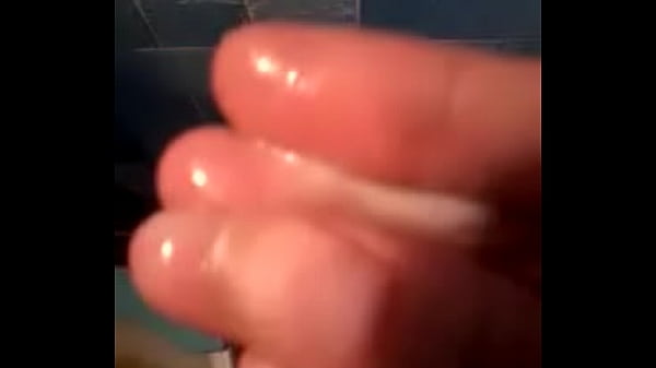 masturbandome para mi esposo parte 3 escurriendo mi leche