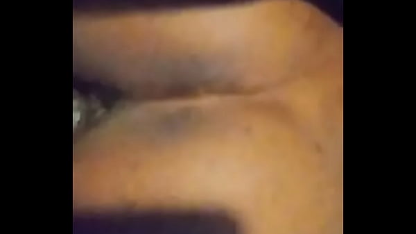 Play MP4 - The maintenance man