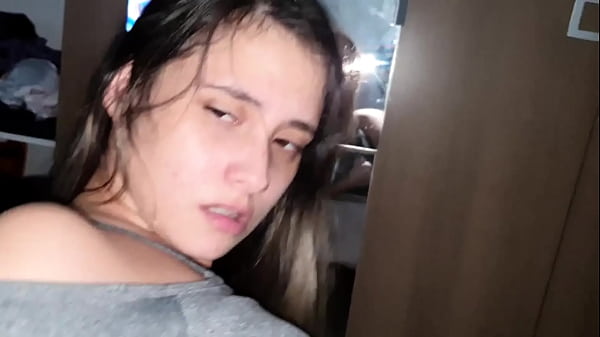 Play MP4 - BOTEI NO CUZINHO DA PUTINHA MAS ELA QUERIA NA BUCETA