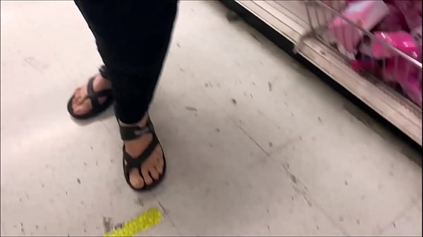 Nonton Smelly Cornhip Feet thumbnail