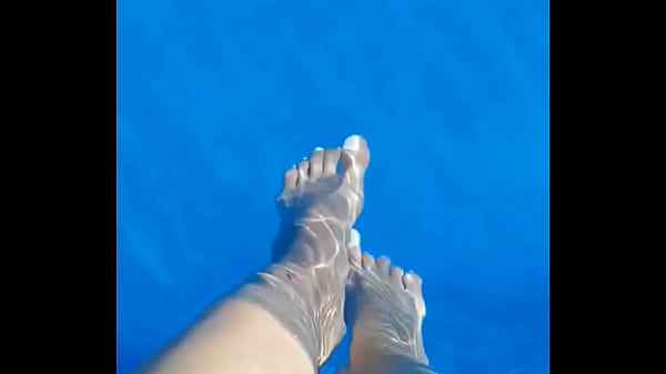 &iquest;que tienen tus pies que me gustan tanto #piesbonitos#footfetİsh #footfetısh#felizdomingo#u&ntilde;asblanca da 