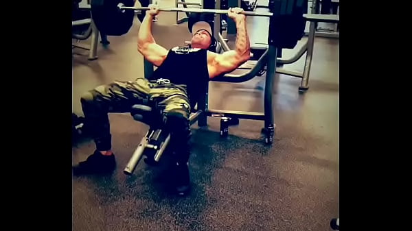Nonton 265lbs. Lil Light Weight thumbnail