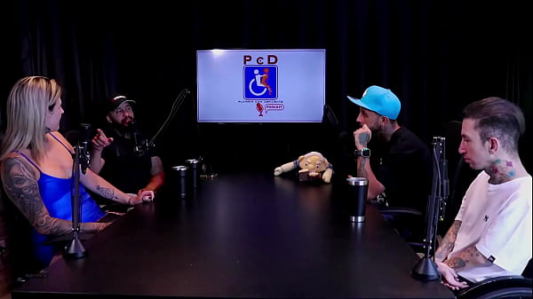 Fez um v&iacute;deo mijando de m&atilde;os dadas n&atilde;o solta squirting entraram no porn&ocirc; por gostar de sexo e o ci&uacute;mes e receio de gravar casal dna watch sheer red 