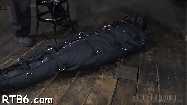 Corporalist_is giving gaggedchick ab pussypleasuring