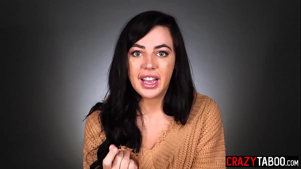 Big ass_MILF Whitney Wright loves masturbation and she played with herself