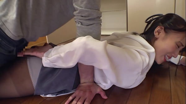 内見中に襲われる&hellip;デカ尻olの悲劇二人だけの無法空間で揺れ弾む豊満尻に中出し！パイパン ol 潮吹き 中出し パイズリ