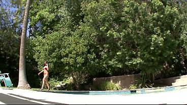 Nonton Shake That Fig Fat Ass thumbnail