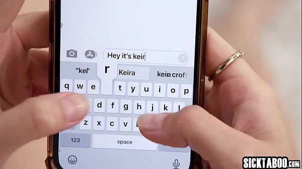 Play MP4 - Horny big ass teen Keira Croft enjoyed rough gangbang and anal by accident