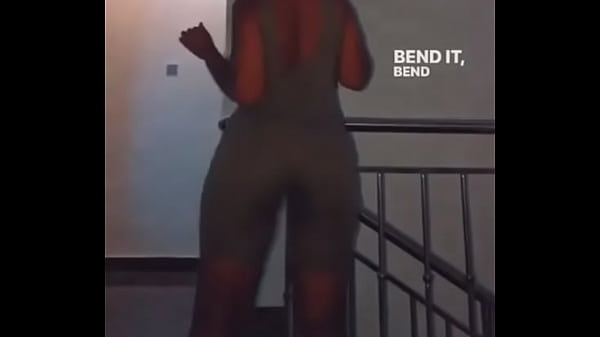 Bouncing ass