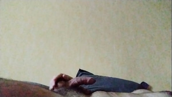 Branlette torride jeune homme de 20 ans Bobby Chaleur